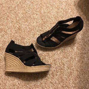 Merona black wedges